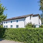 Apartmenthaus Bull 1 아파트 Ostseebad Kühlungsborn